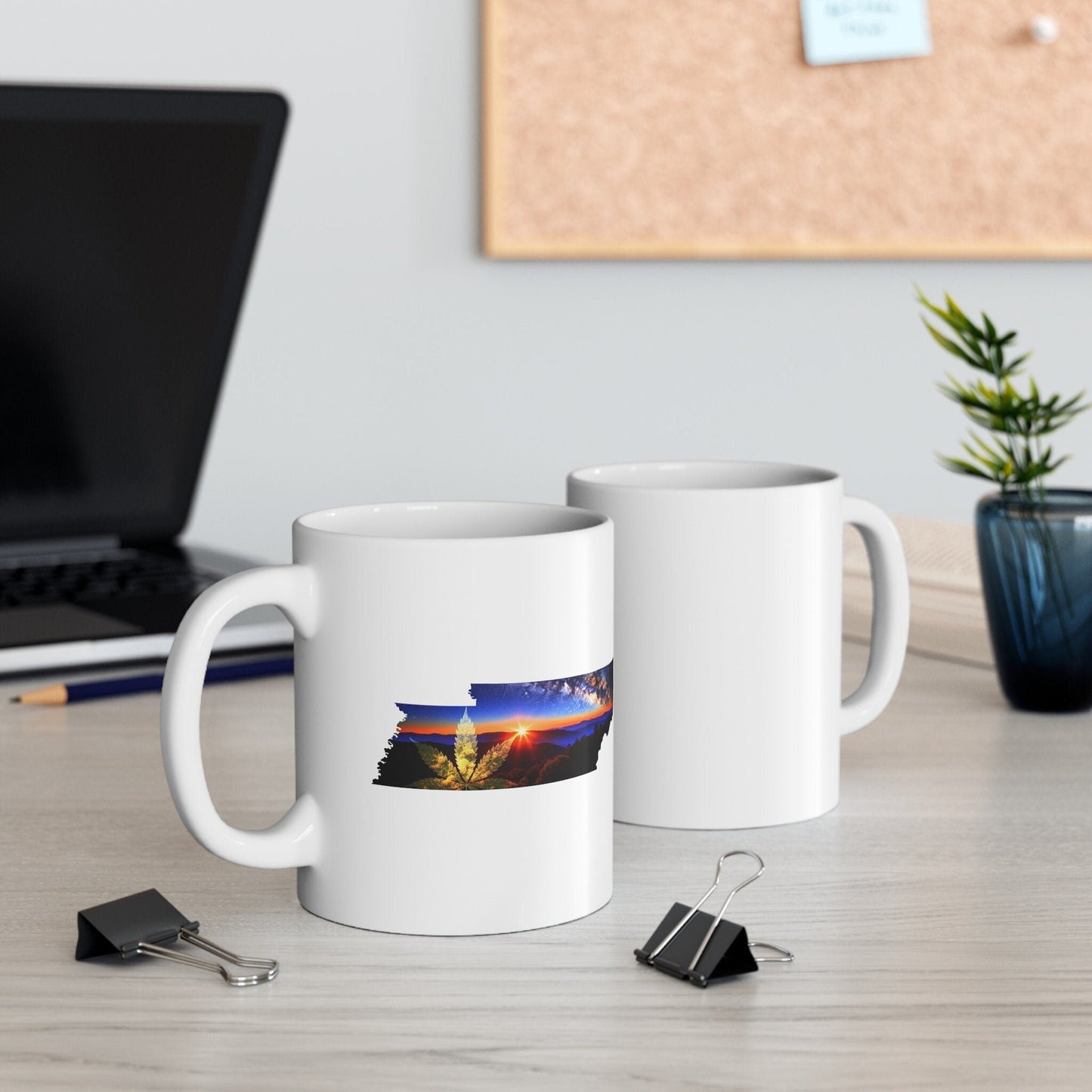 TENNESSEE Weed Mug - State Themed Coffee Mugs, Marijuana Graphic - Perfect Gift for Smokers, Weed Lovers, Stoners - Cannabis Decor