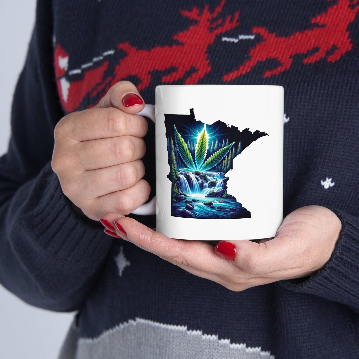MINNESOTA Weed Mug - State Themed Coffee Mugs, Marijuana Graphic - Perfect Gift for Smokers, Weed Lovers, Stoners - Cannabis Decor