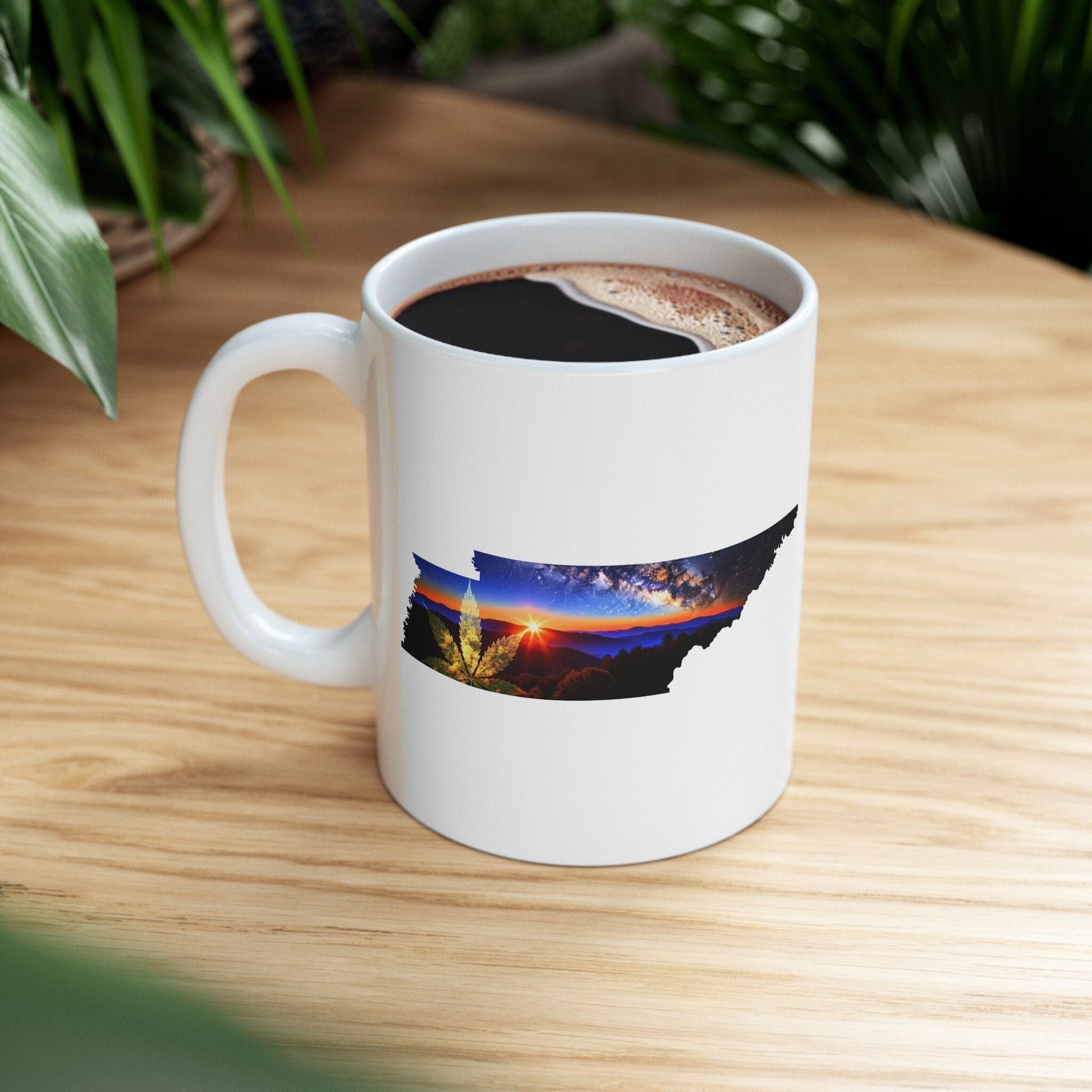 TENNESSEE Weed Mug - State Themed Coffee Mugs, Marijuana Graphic - Perfect Gift for Smokers, Weed Lovers, Stoners - Cannabis Decor