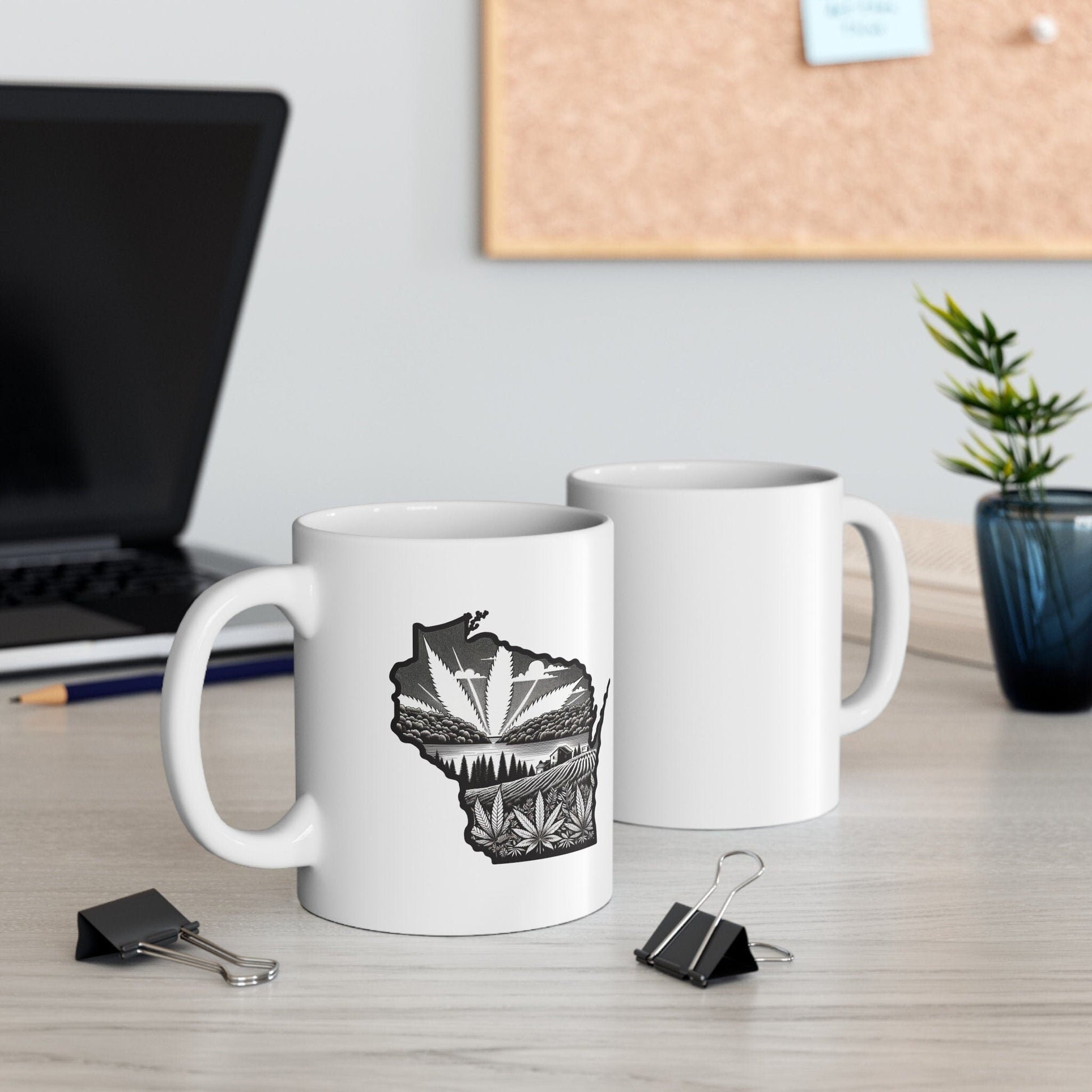 WISCONSIN Weed Mug - State Themed Coffee Mugs, Marijuana Graphic - Perfect Gift for Smokers, Weed Lovers, Stoners - Cannabis Decor